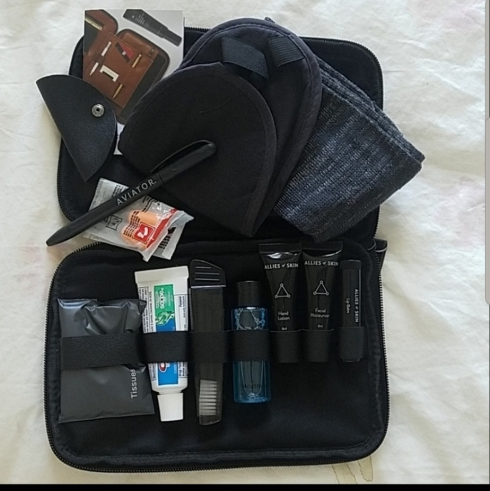 NWT 5⭐ Luxury Leather Travel kit, Diff colors! - Picture 1 of 8